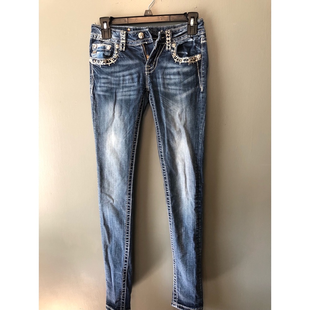 Miss Me skinny jeans size 25